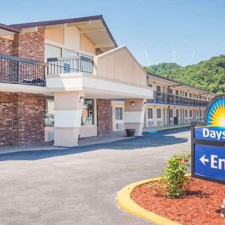 Days Inn By Wyndham Paintsville Екстер'єр фото
