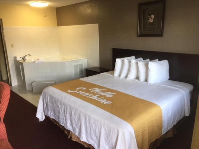 Days Inn By Wyndham Paintsville Екстер'єр фото